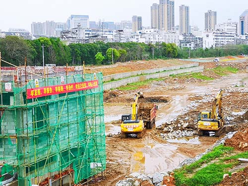 汛期襲來(lái)，這支鐵軍在譜寫風(fēng)雨戰(zhàn)歌