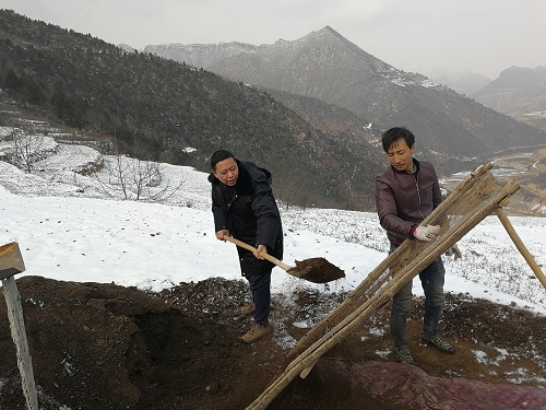 老百姓不脫貧，我絕不撤退——記國網甘肅省電力公司駐村前線指揮部負責人趙宣安