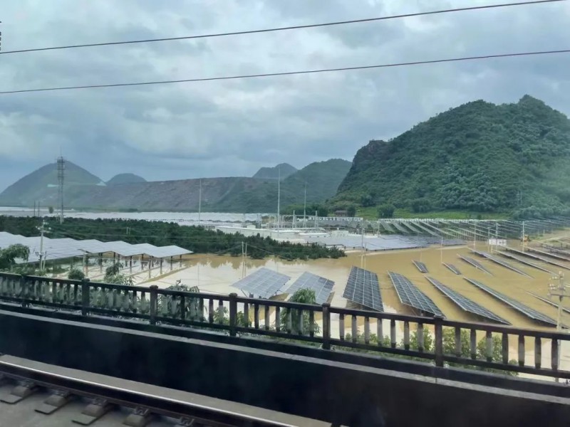 地面電站秒變漂浮電站，又一光伏電站被水淹！