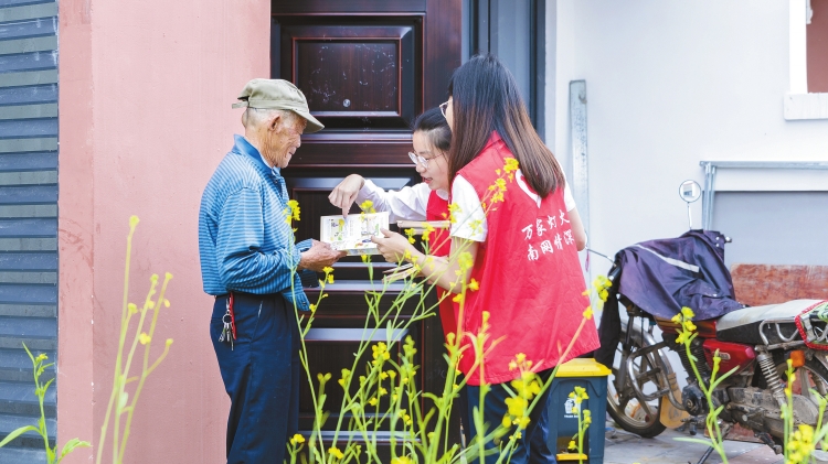 海南電網(wǎng)公司多措并舉提升供電服務(wù)水平