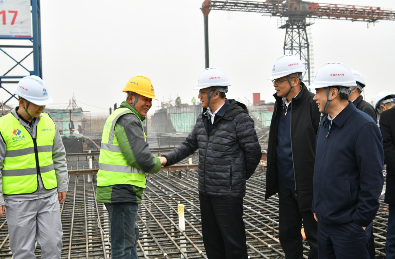 中國電建黨委副書記、總經(jīng)理王斌赴基層開展安全生產(chǎn)督導(dǎo)并調(diào)研