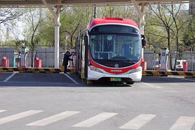 北京清潔能源、新能源公交車占比已超九成