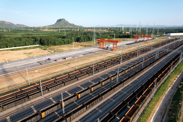 朔黃鐵路單日非煤運量創(chuàng)歷史新高