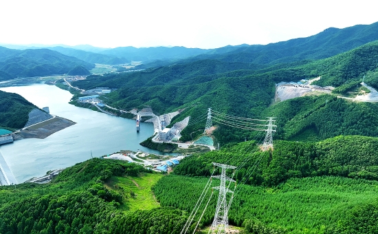 東北地區(qū)最大抽水蓄能電站首臺機(jī)組正式投產(chǎn)發(fā)電