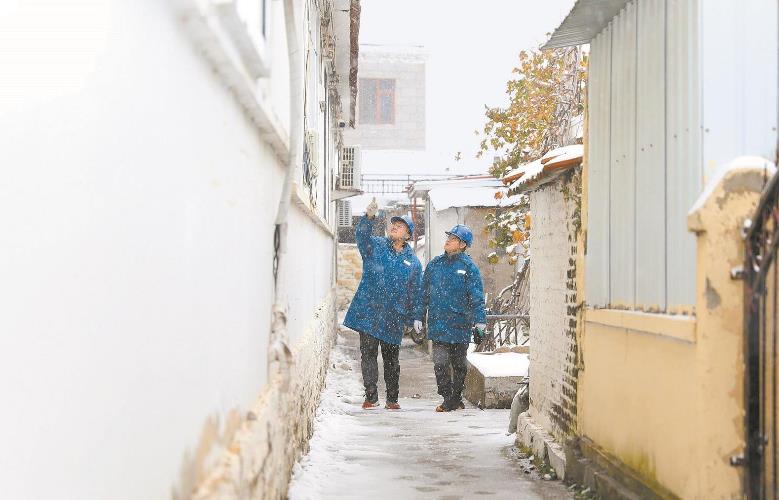 國網山東電力公司積極應對寒潮雨雪保障供電