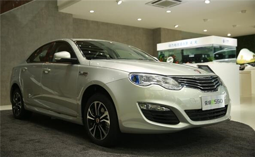 2016上半年新能源乘用車銷售12.04萬輛 技術(shù)品質(zhì)將成新驅(qū)動力